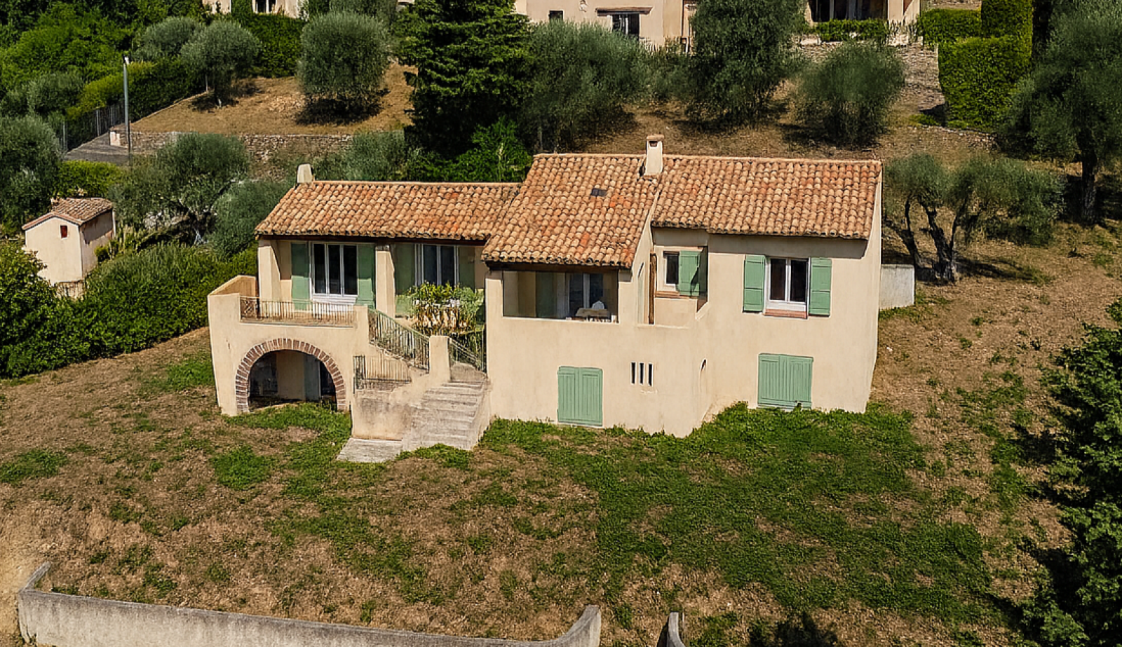 Maison 6 pièces 199 m² · à Grasse · 199 m² · 749 000 €